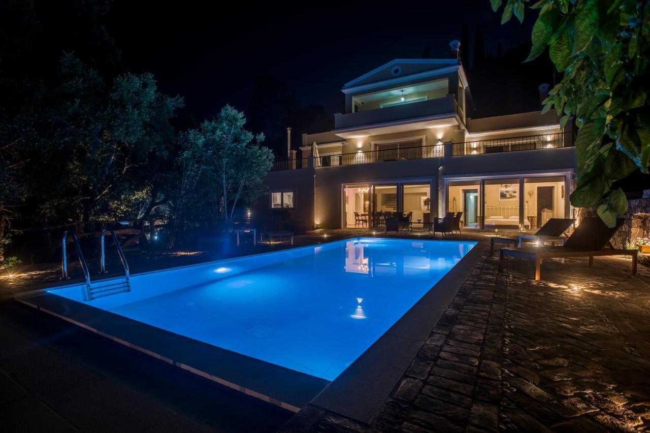 Villa Fioraki Pouládes 外观 照片